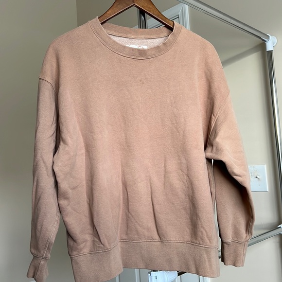 American Eagle Outfitters Tops - American Eagle crewneck